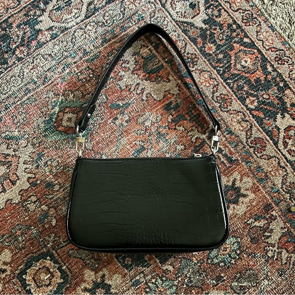 URBAN OUTFITTERS BAG